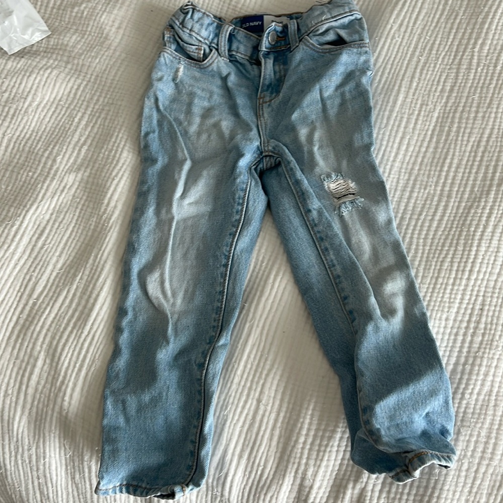 Slouchy jeans